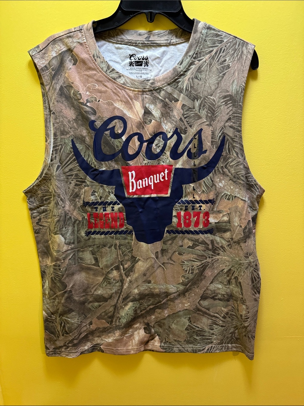 Coors Banquet Rodeo Mens Tank Top NWT.